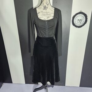 Tulip Hem Black Velvet Midi Skirt